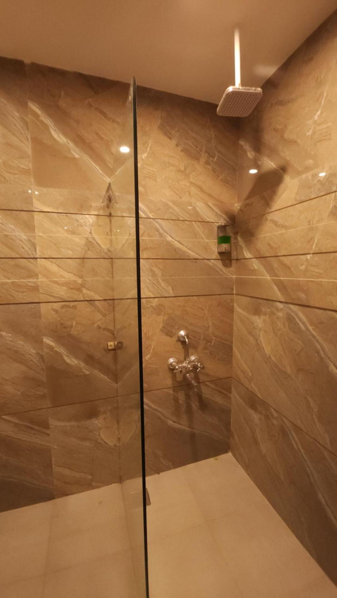 Hotel Vrs Inns Chandīgarh 외부 사진
